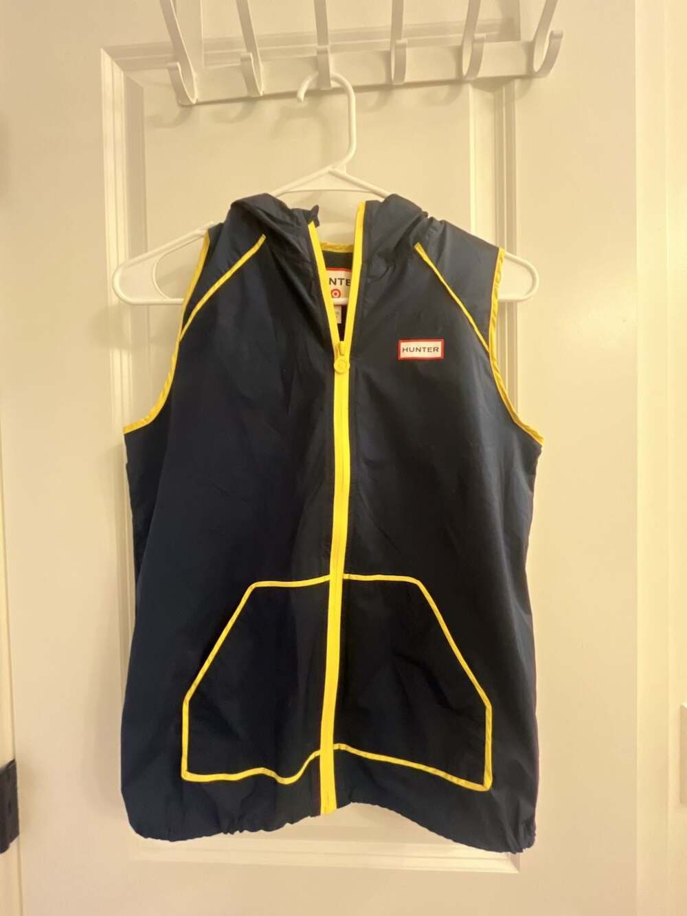 Hunter for Target Boys Navy Blue Hooded Windbreaker Vest with Yellow Piping Size